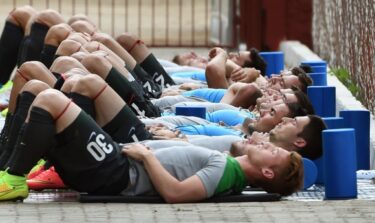 腹筋のインナーマッスルを鍛えて美ボディに！鍛え方と筋トレ効果加速の秘訣解説！