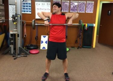 アップライトロウ（スタンディングロー）「肩を鍛える筋トレ」