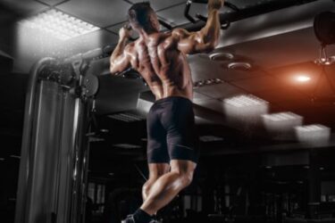 懸垂ができない時のトレーニング方法はこれ！【背筋の筋トレ】